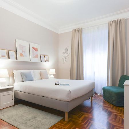 Piramide Deluxe Apartment Рим Екстер'єр фото