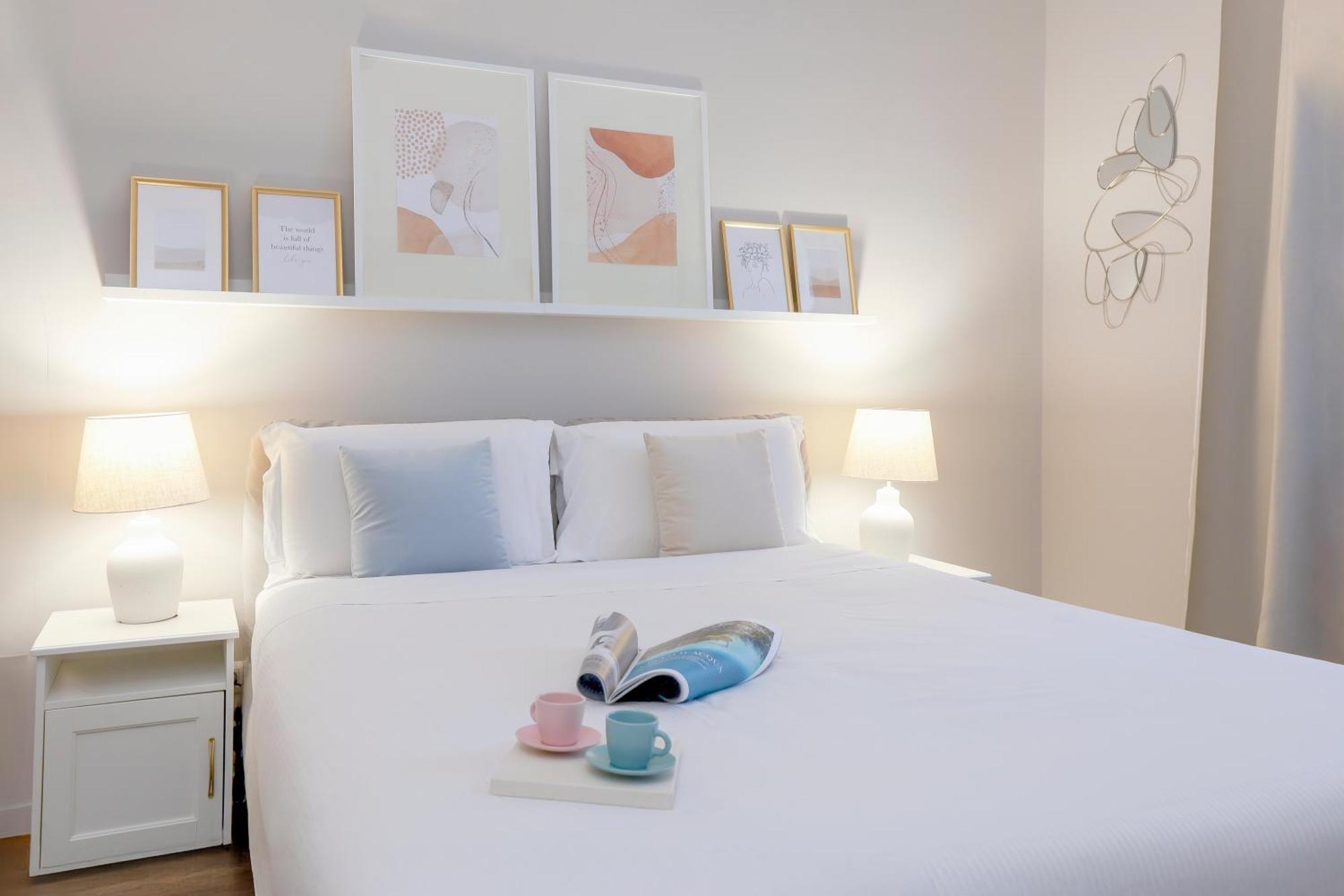 Piramide Deluxe Apartment Рим Екстер'єр фото